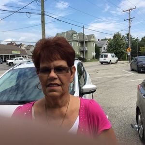 Meet your Posher, Laureen